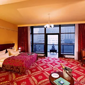 3* Otel Neuer Fritz